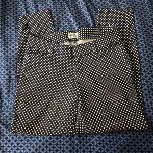 Old Navy Pixie Navy Blue and White Polka Dot Cropped Pants